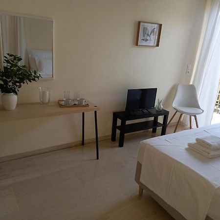 Ναrika Otel Kamena Vourla Dış mekan fotoğraf